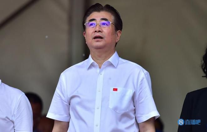 男的舔女的下面视频