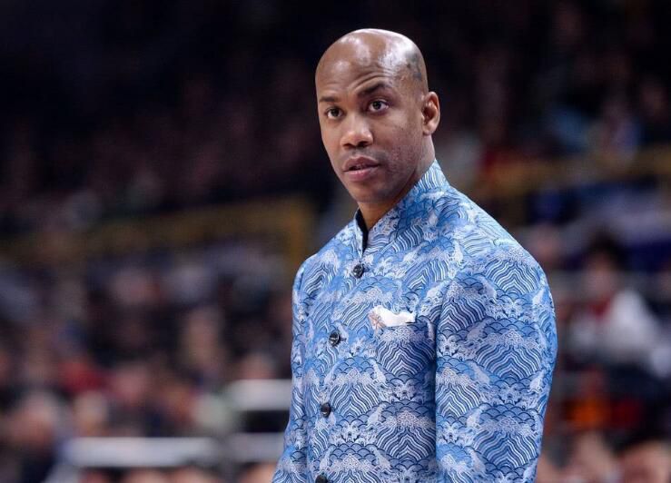 八蜜凛番号